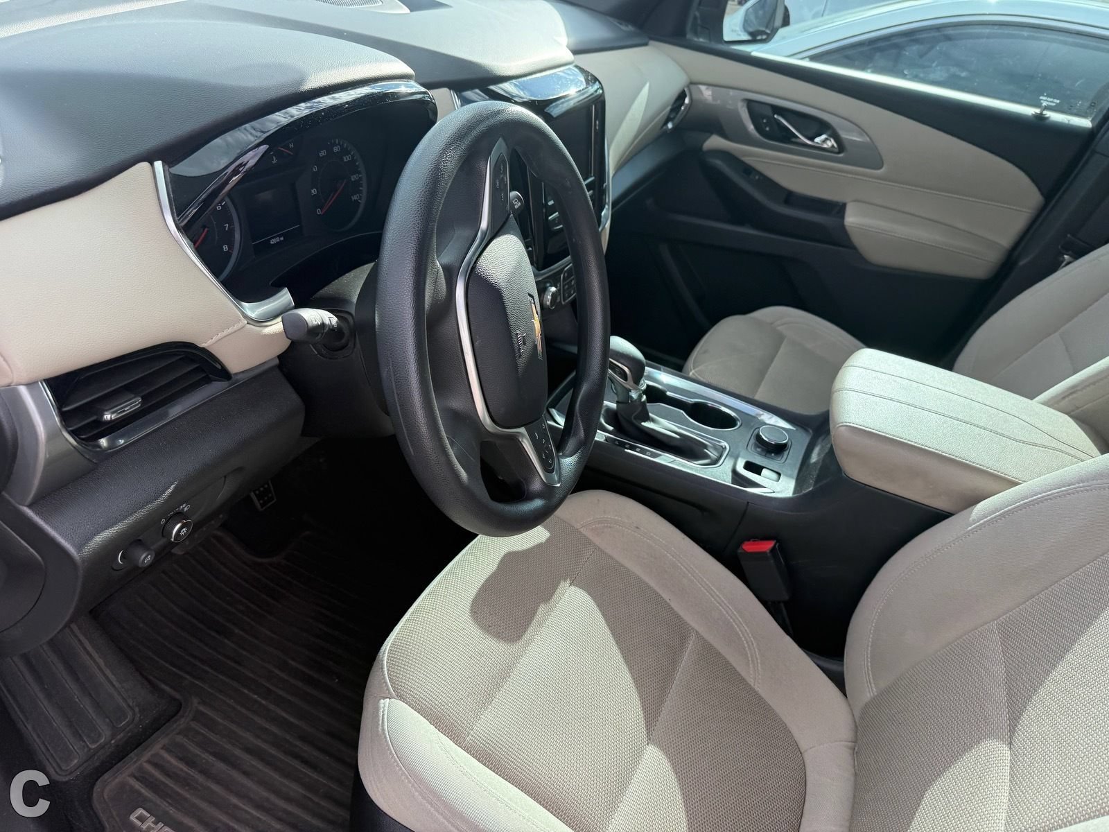 2023 Chevrolet Traverse LS - Photo 20