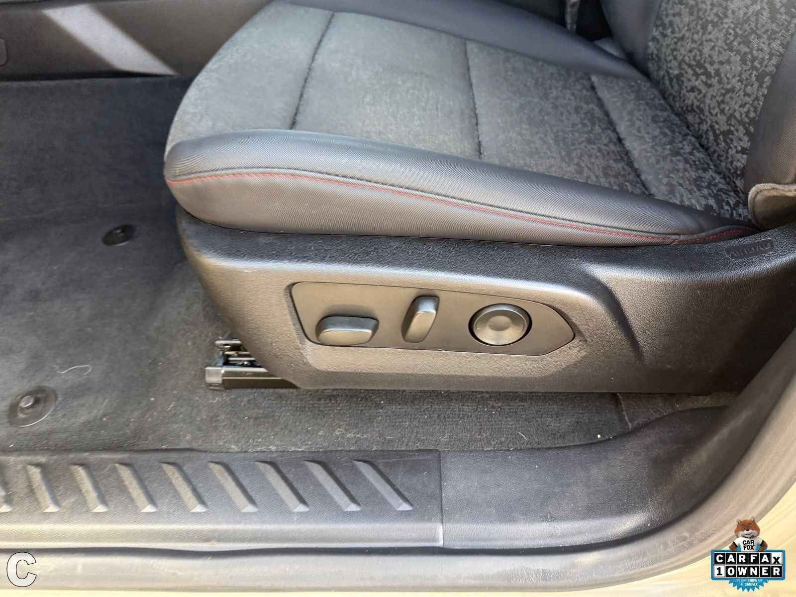 2023 Chevrolet Colorado Z71 - Photo 21