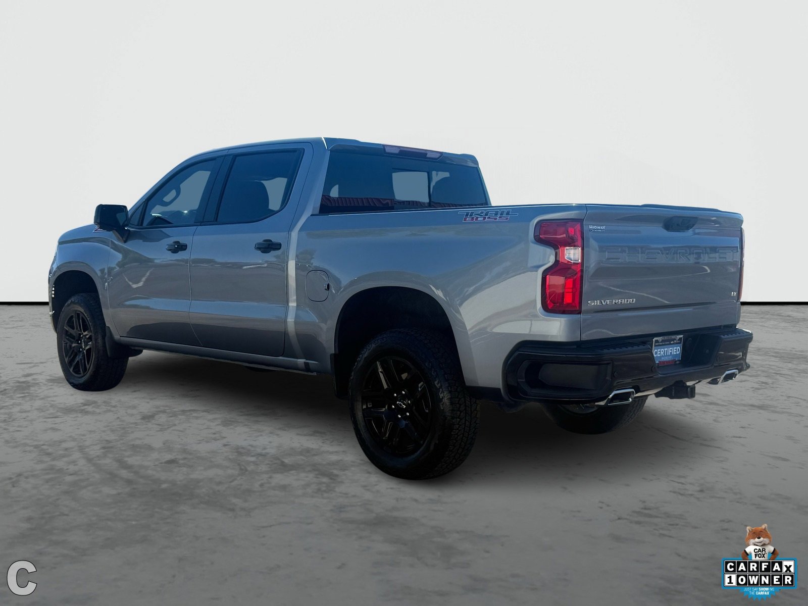 2025 Chevrolet Silverado 1500 LT Trail Boss photo 3