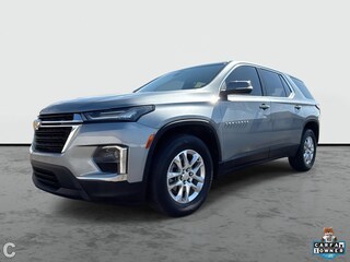 2023 Chevrolet Traverse LS SUV