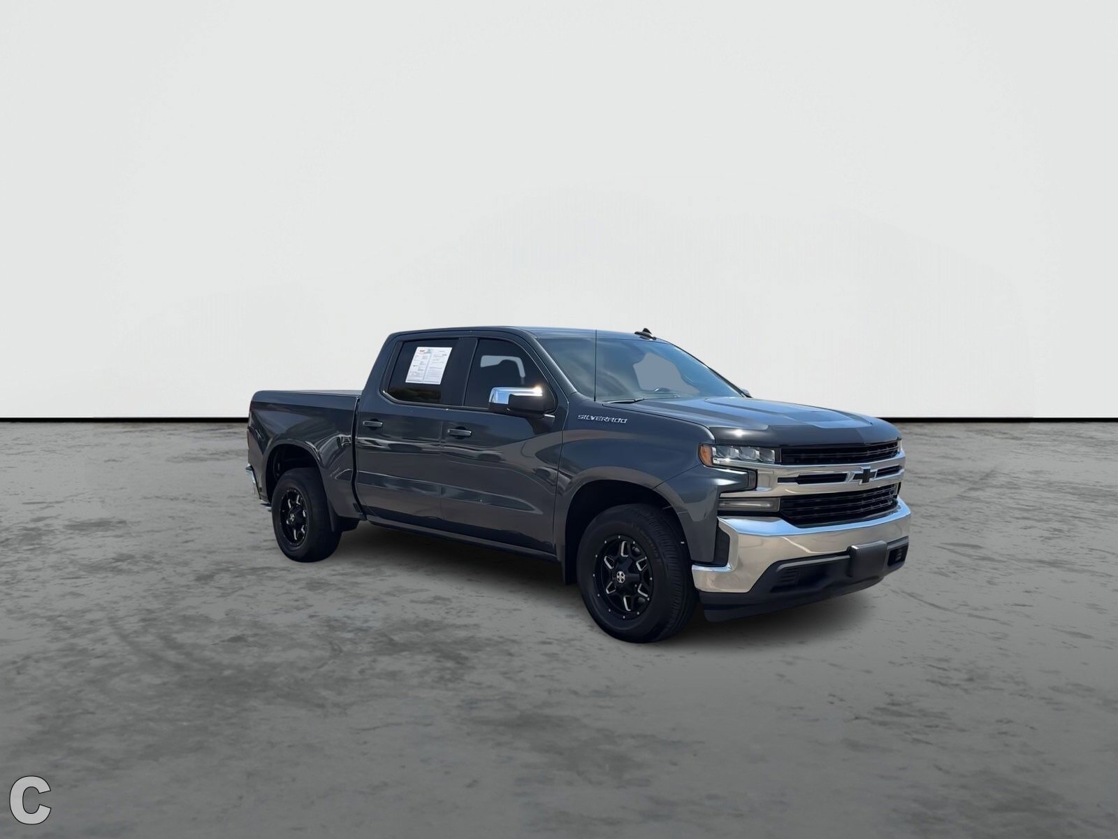 Used 2019 Chevrolet Silverado 1500 LT with VIN 3GCPWCED5KG165843 for sale in Phoenix, AZ
