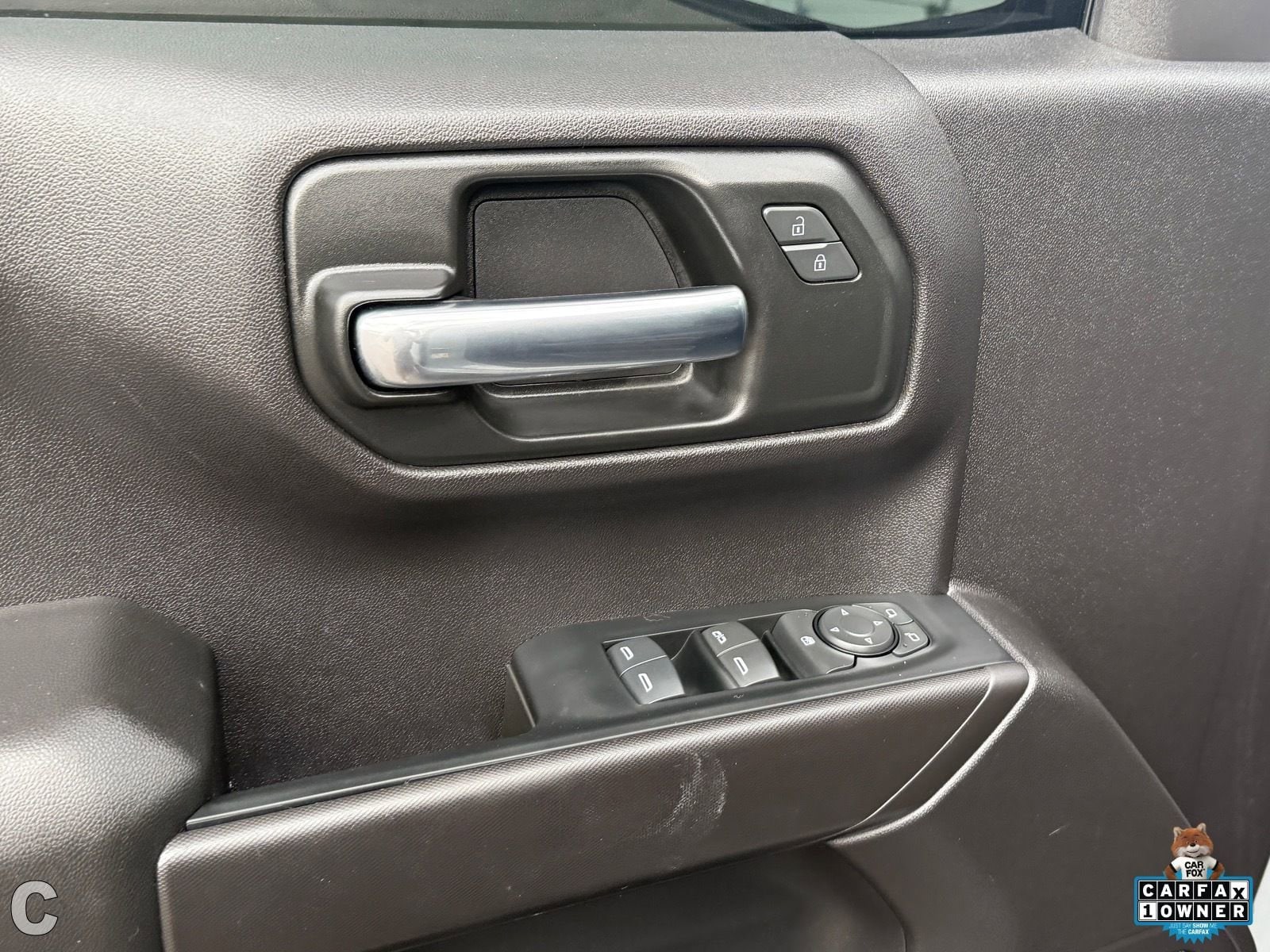 2024 Chevrolet Silverado 1500 Custom - Photo 17
