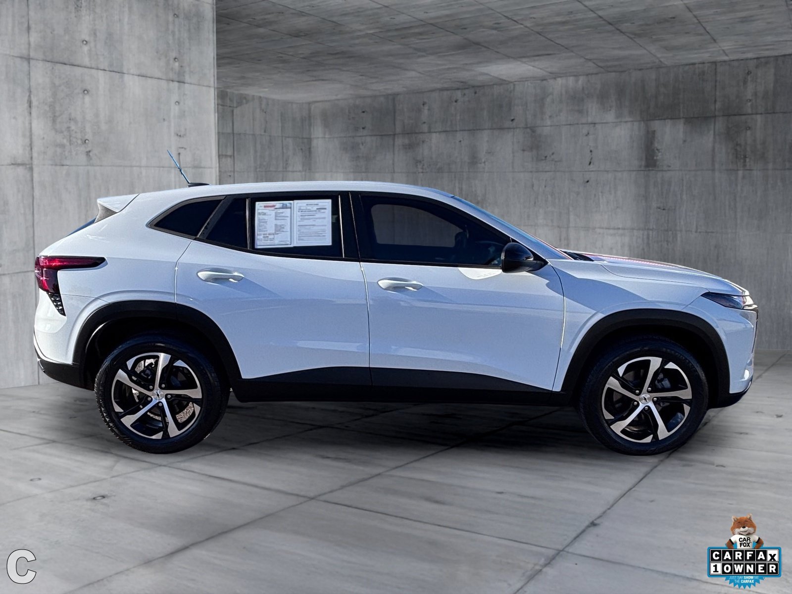 2024 Chevrolet Trax RS - Photo 8