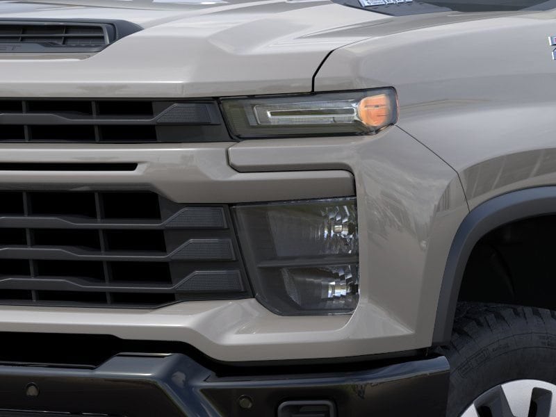 2026 Chevrolet Silverado 2500 HD Custom - Photo 10
