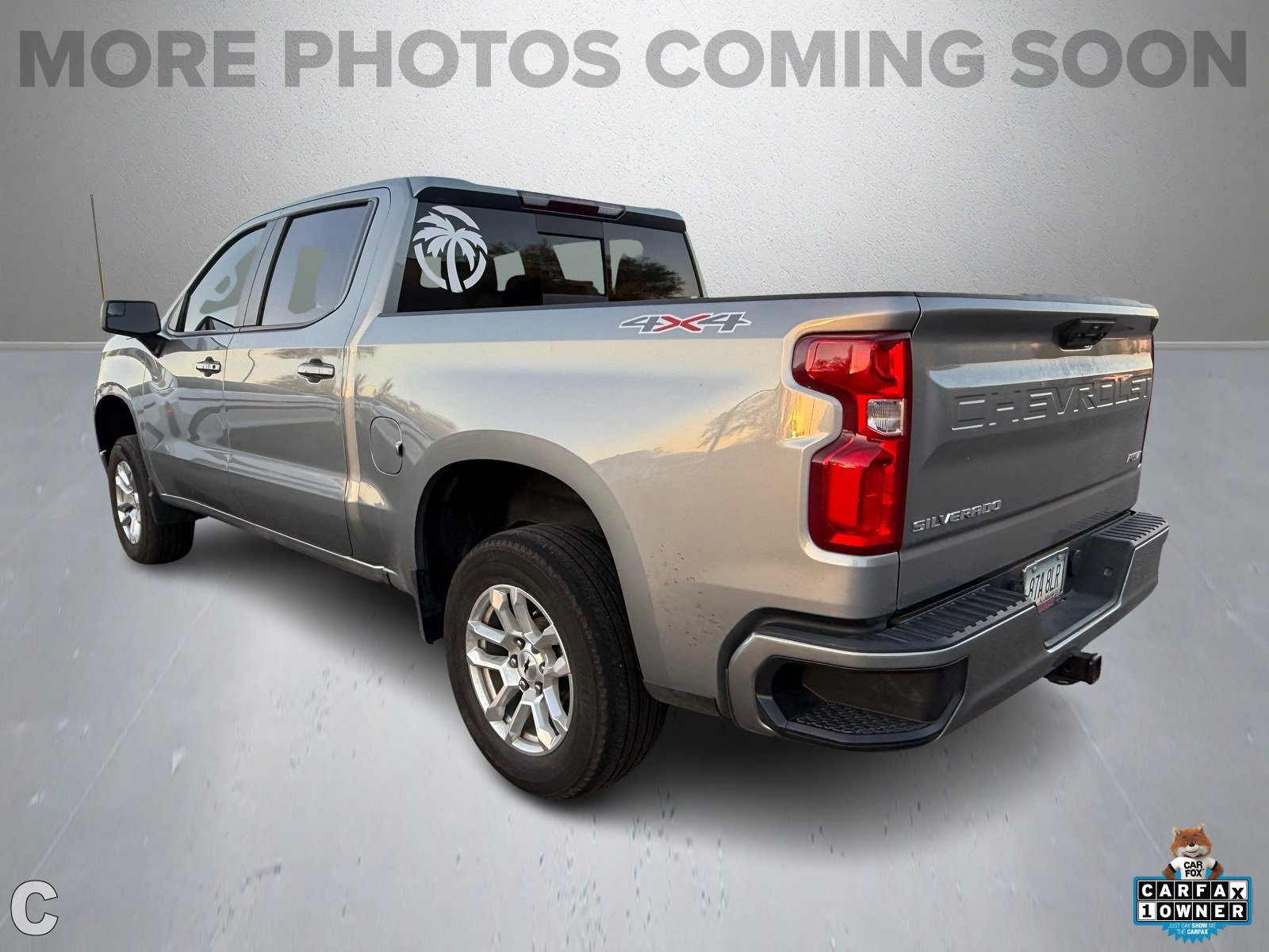 2024 Chevrolet Silverado 1500 RST photo 2