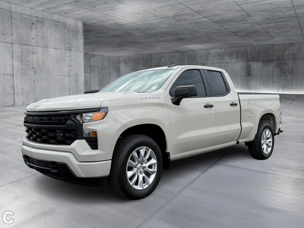 Used 2026 Chevrolet Silverado 1500 Custom Truck Double Cab