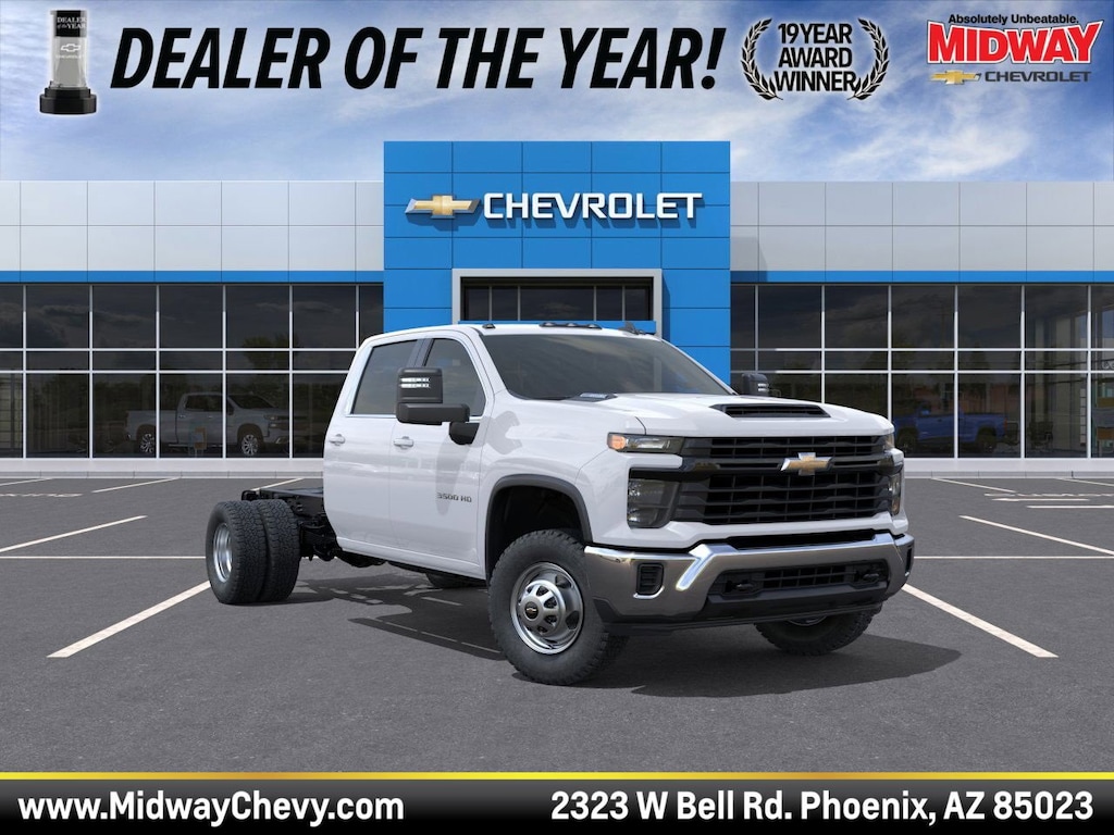 New 2025 Chevrolet Silverado 3500 HD Chassis Cab Work Truck Truck Crew Cab