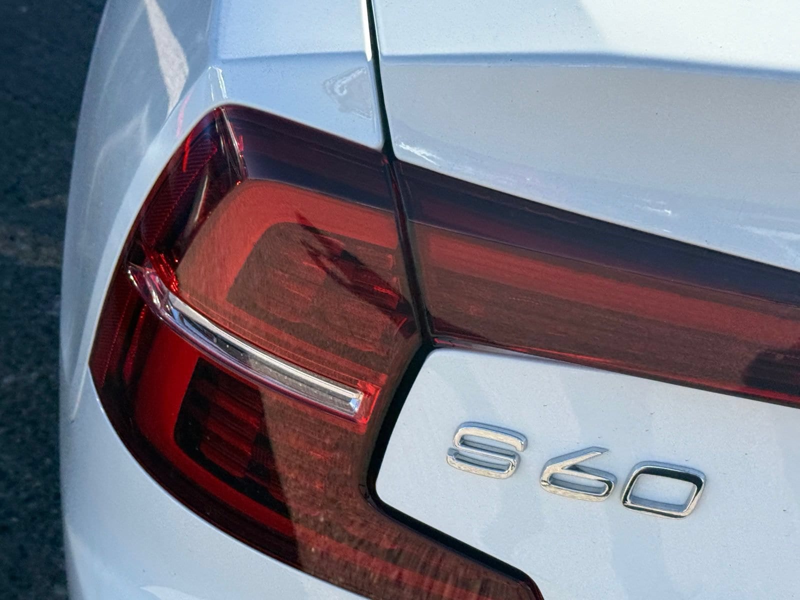 2021 Volvo S60 Momentum - Photo 12