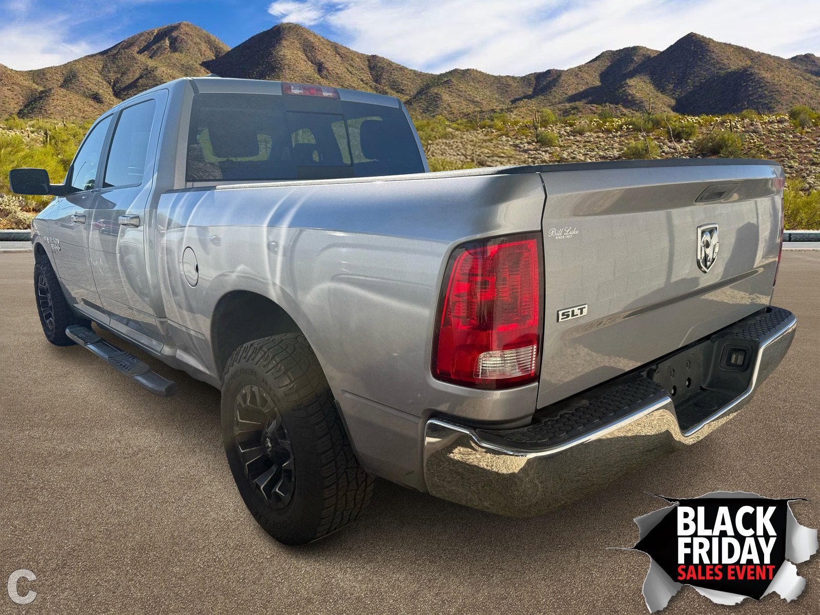 2019 Ram 1500 SLT photo 2