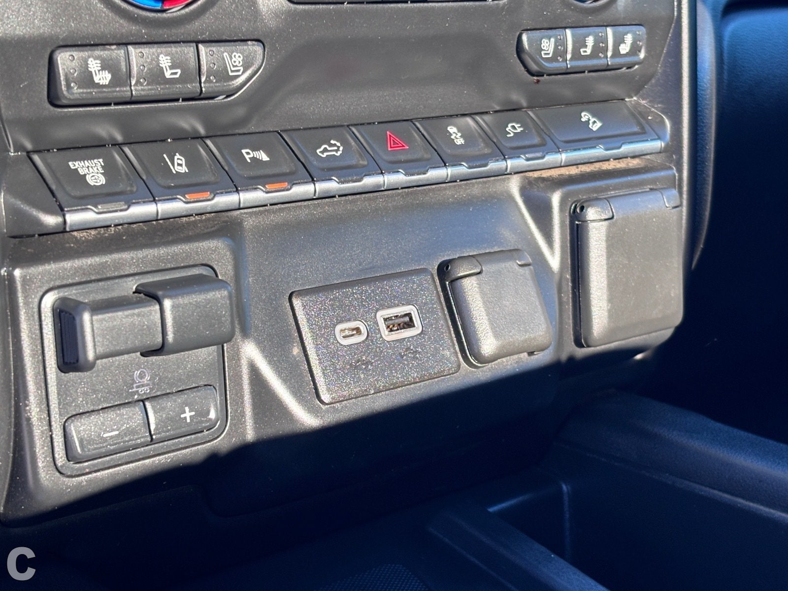 2020 Chevrolet Silverado 2500HD High Country - Photo 29