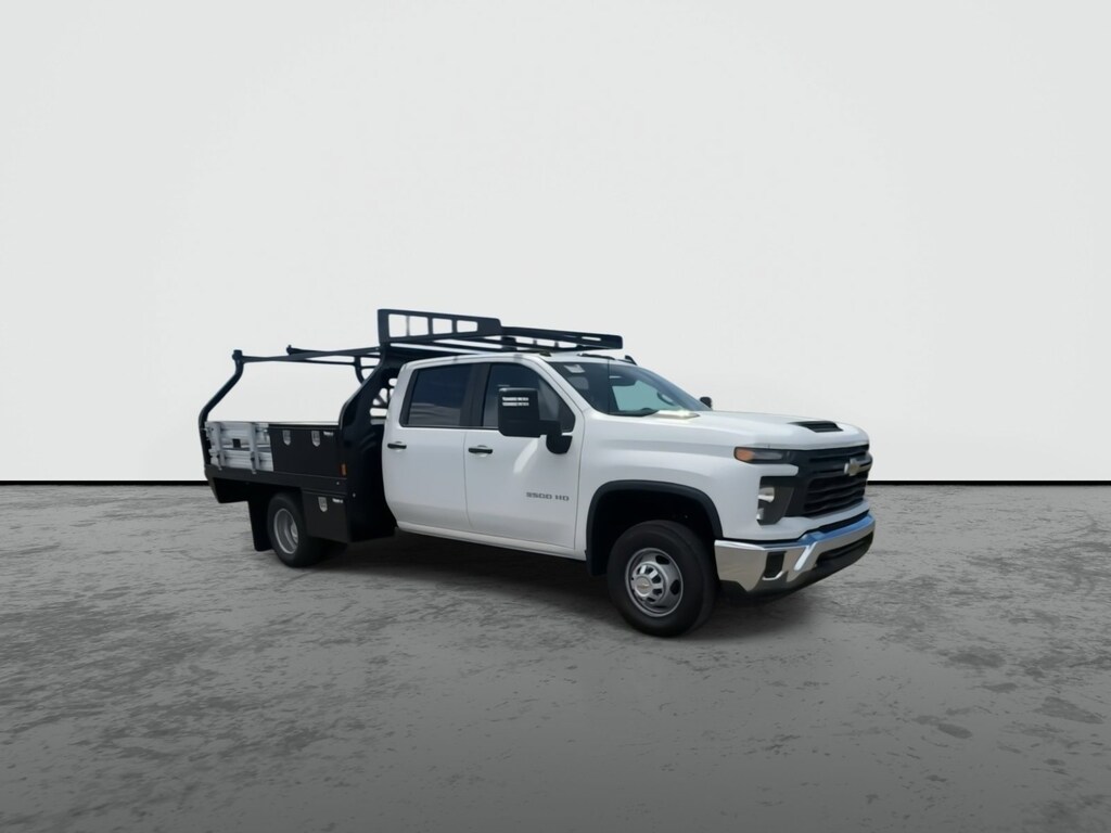 New 2024 Chevrolet Silverado 3500 HD Chassis Cab Work Truck Truck Crew Cab