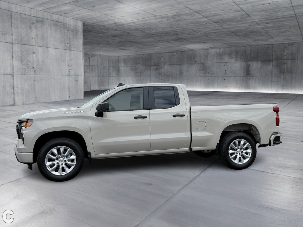 Used 2026 Chevrolet Silverado 1500 Custom Truck Double Cab