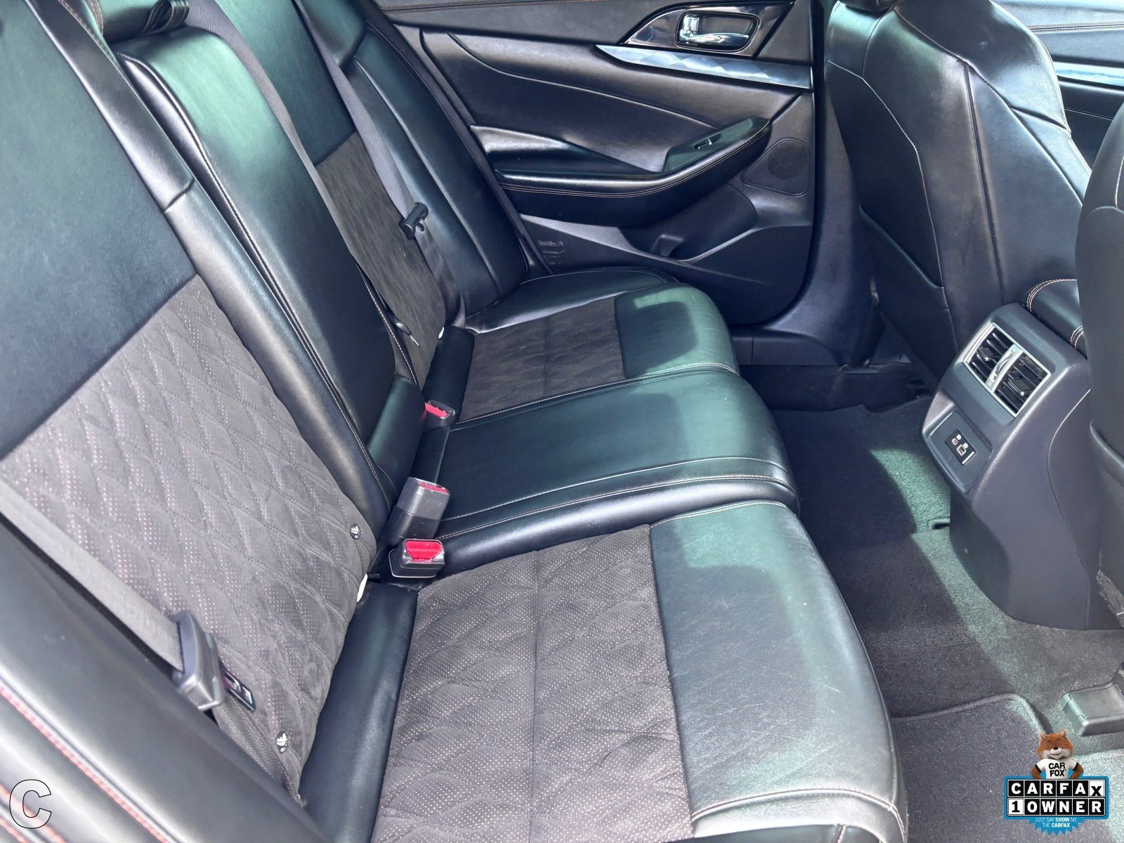 2023 Nissan Maxima SR - Photo 12