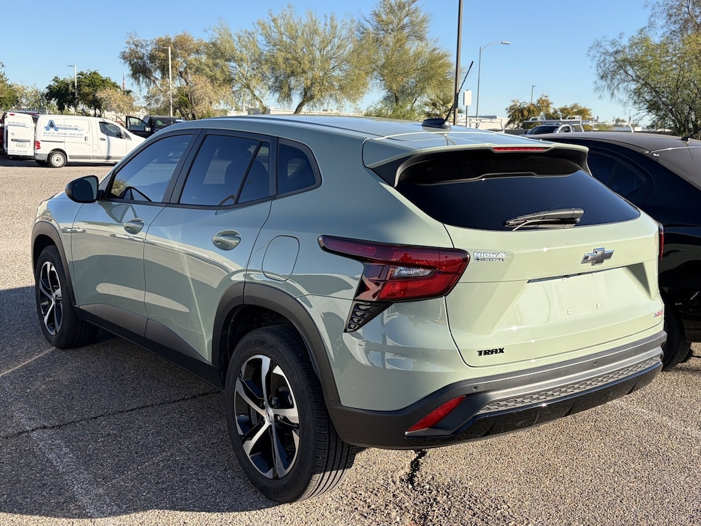 Used 2024 Chevrolet Trax 1RS SUV