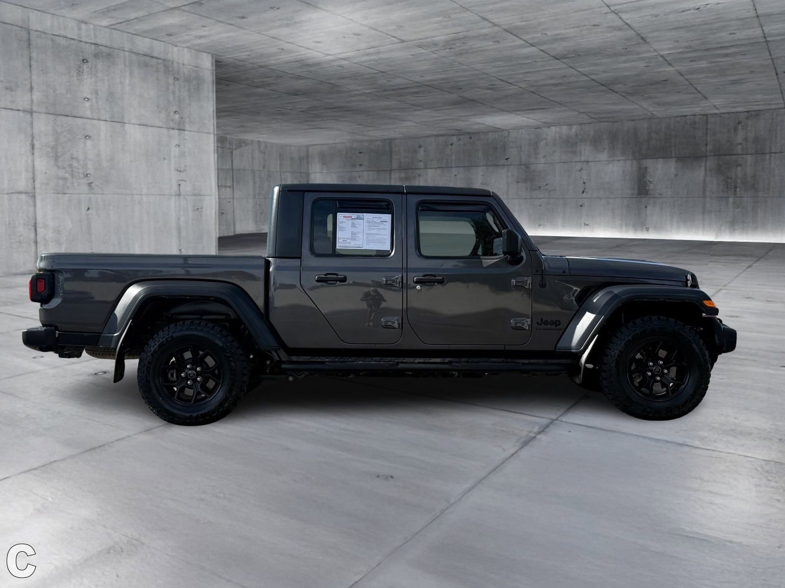 View vehicle photo 6