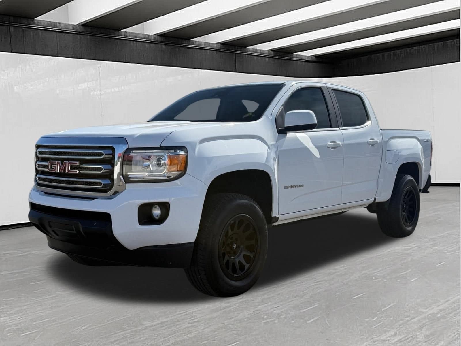 2017 GMC Canyon 4WD SLE Crew Cab Short Box's photo