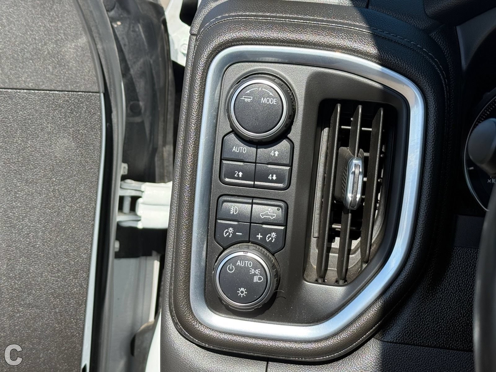 2021 Chevrolet Silverado 1500 RST - Photo 31