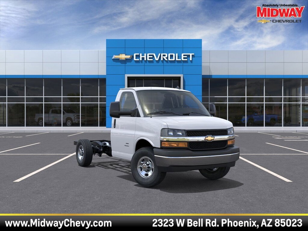 Used 2025 Chevrolet Express Cutaway 3500 1WT Truck