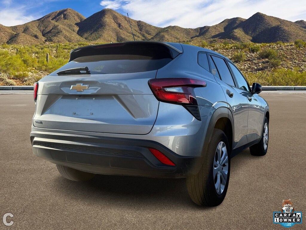 Used 2025 Chevrolet Trax LS SUV