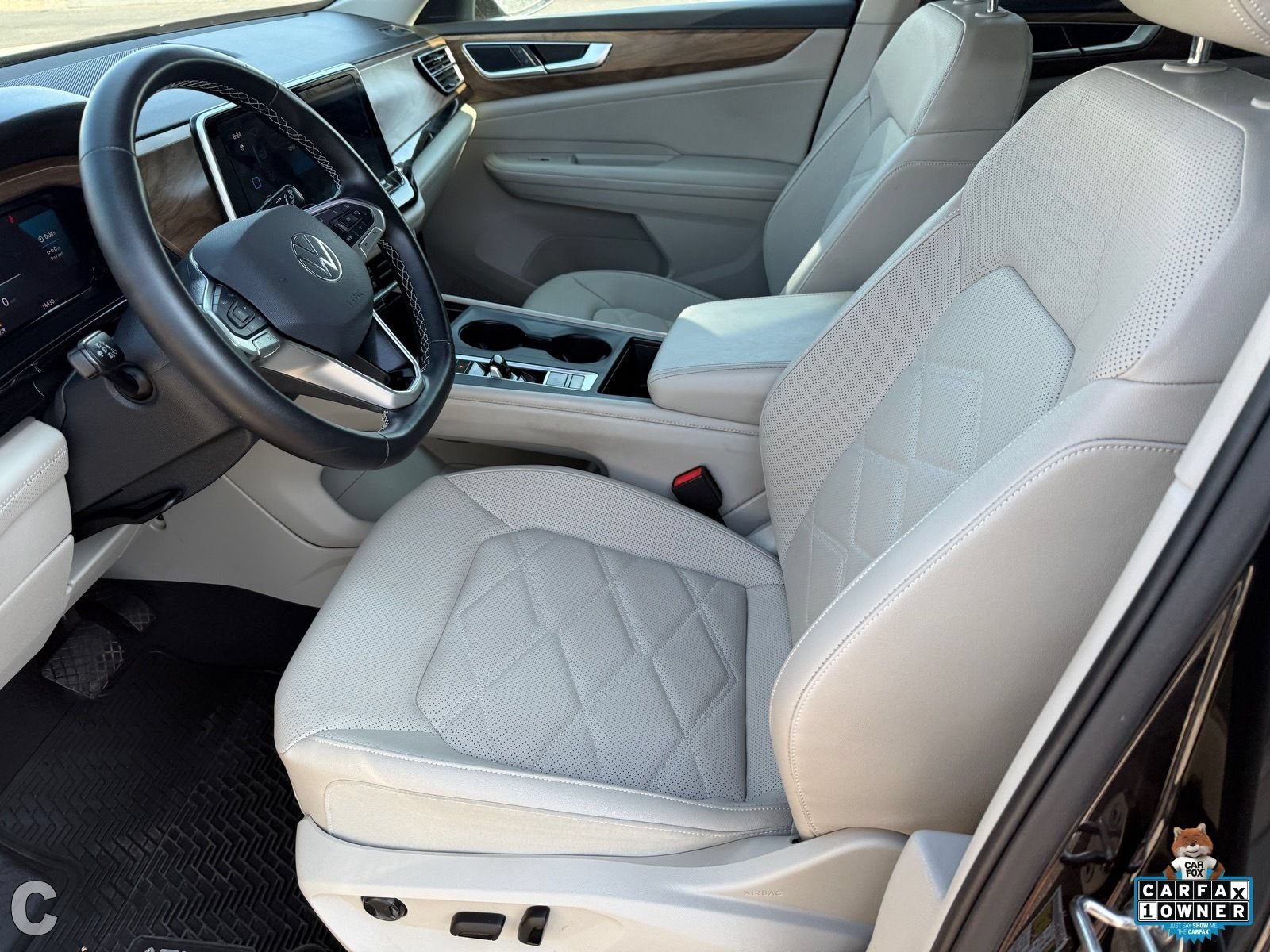 2025 Volkswagen Atlas SE - Photo 21