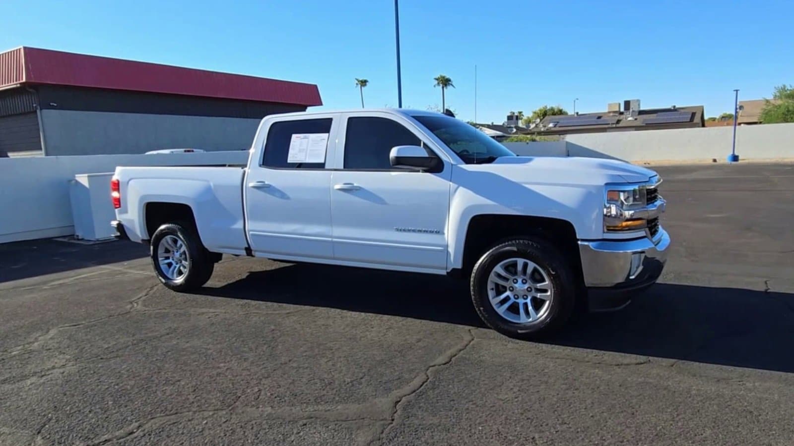 Used 2018 Chevrolet Silverado 1500 LT with VIN 3GCPCREC0JG420044 for sale in Phoenix, AZ