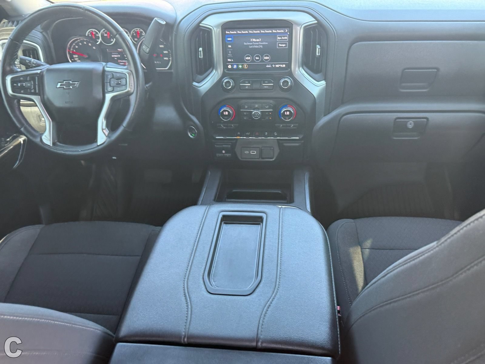 2021 Chevrolet Silverado 1500 RST - Photo 15