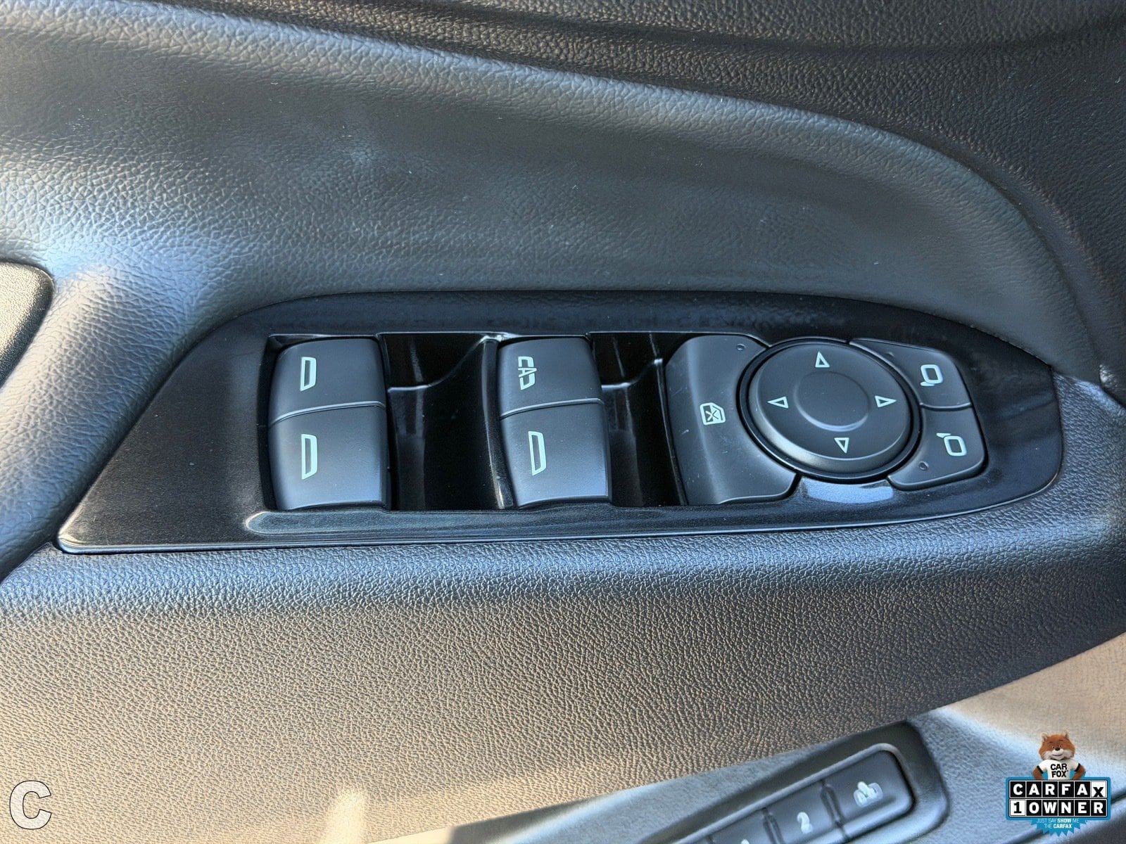 2024 Chevrolet Equinox Premier - Photo 18