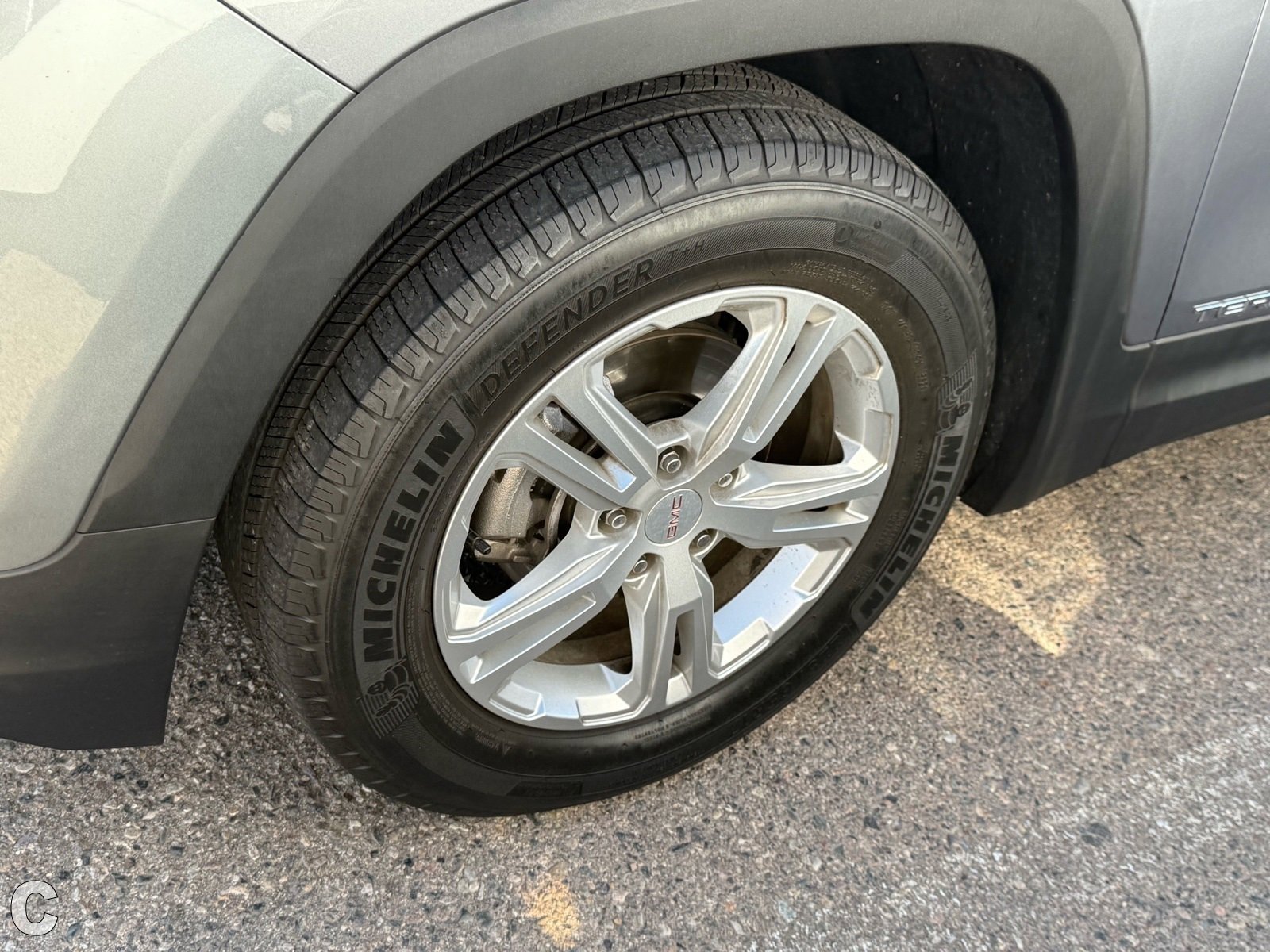 Image 6 of 2019 GMC Terrain SLE SUV