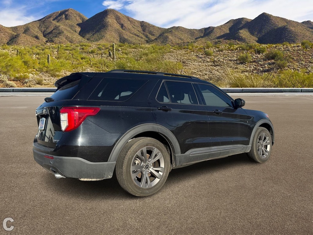 Used 2021 Ford Explorer XLT SUV