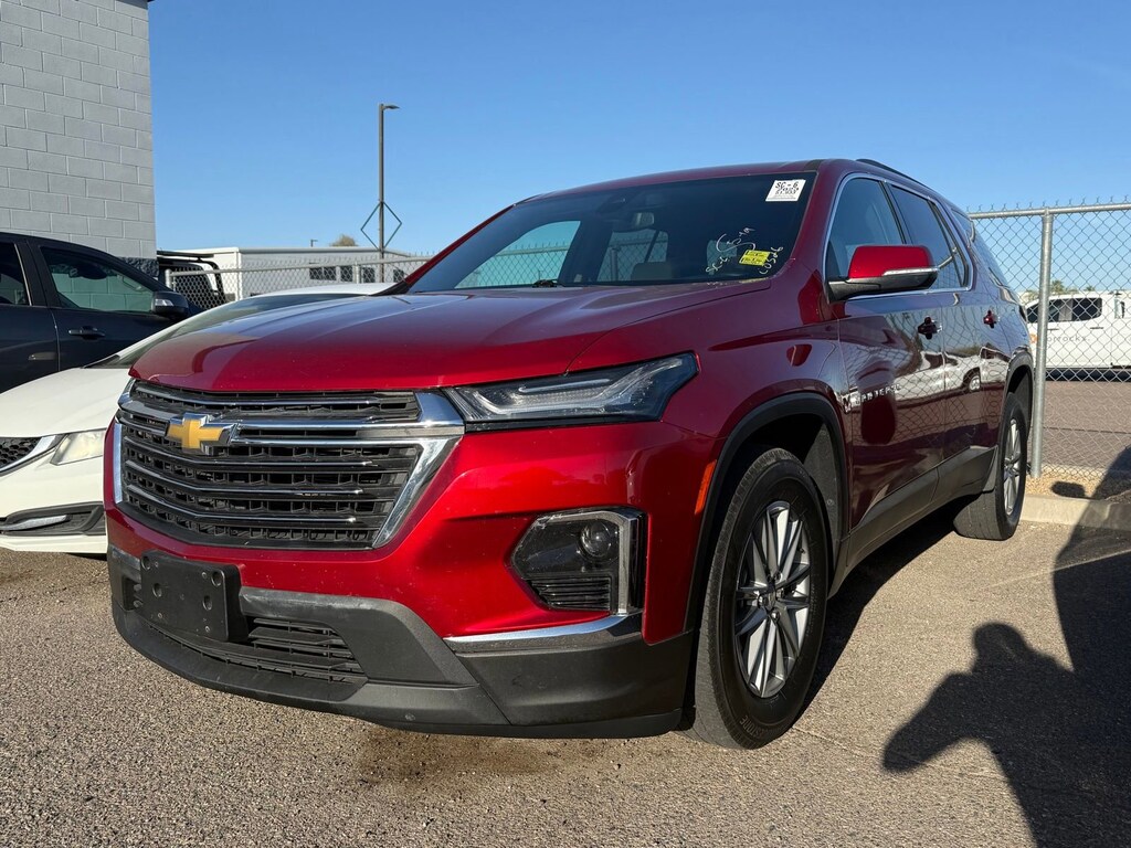 Used 2023 Chevrolet Traverse LT Leather SUV