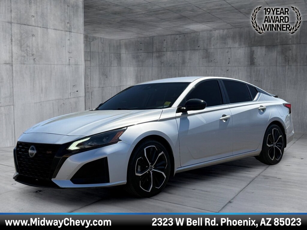 Used 2023 Nissan Altima SR FWD Sedan