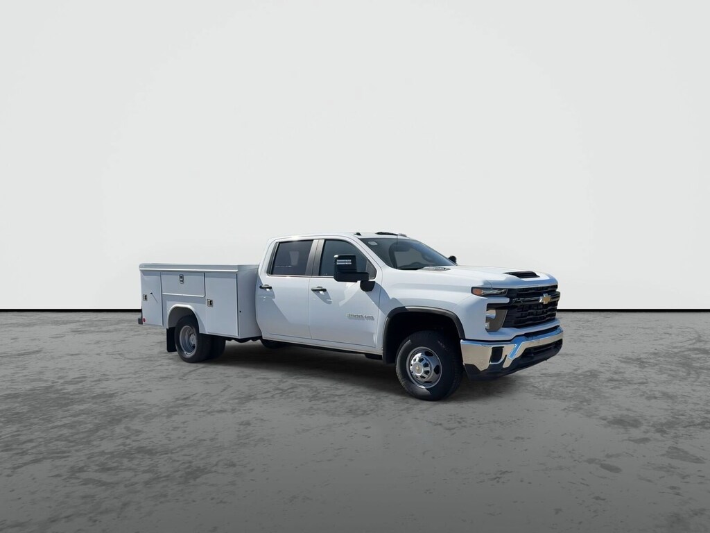 New 2024 Chevrolet Silverado 3500 HD Chassis Cab Work Truck Truck Crew Cab