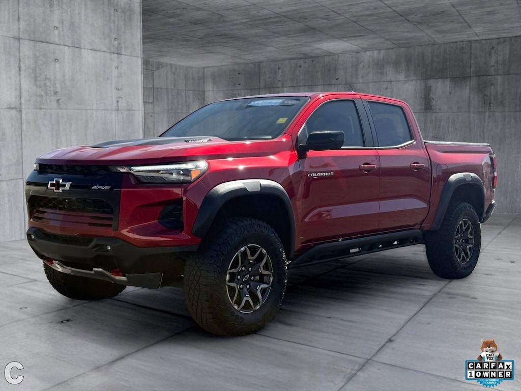 Used 2025 Chevrolet Colorado ZR2 Truck