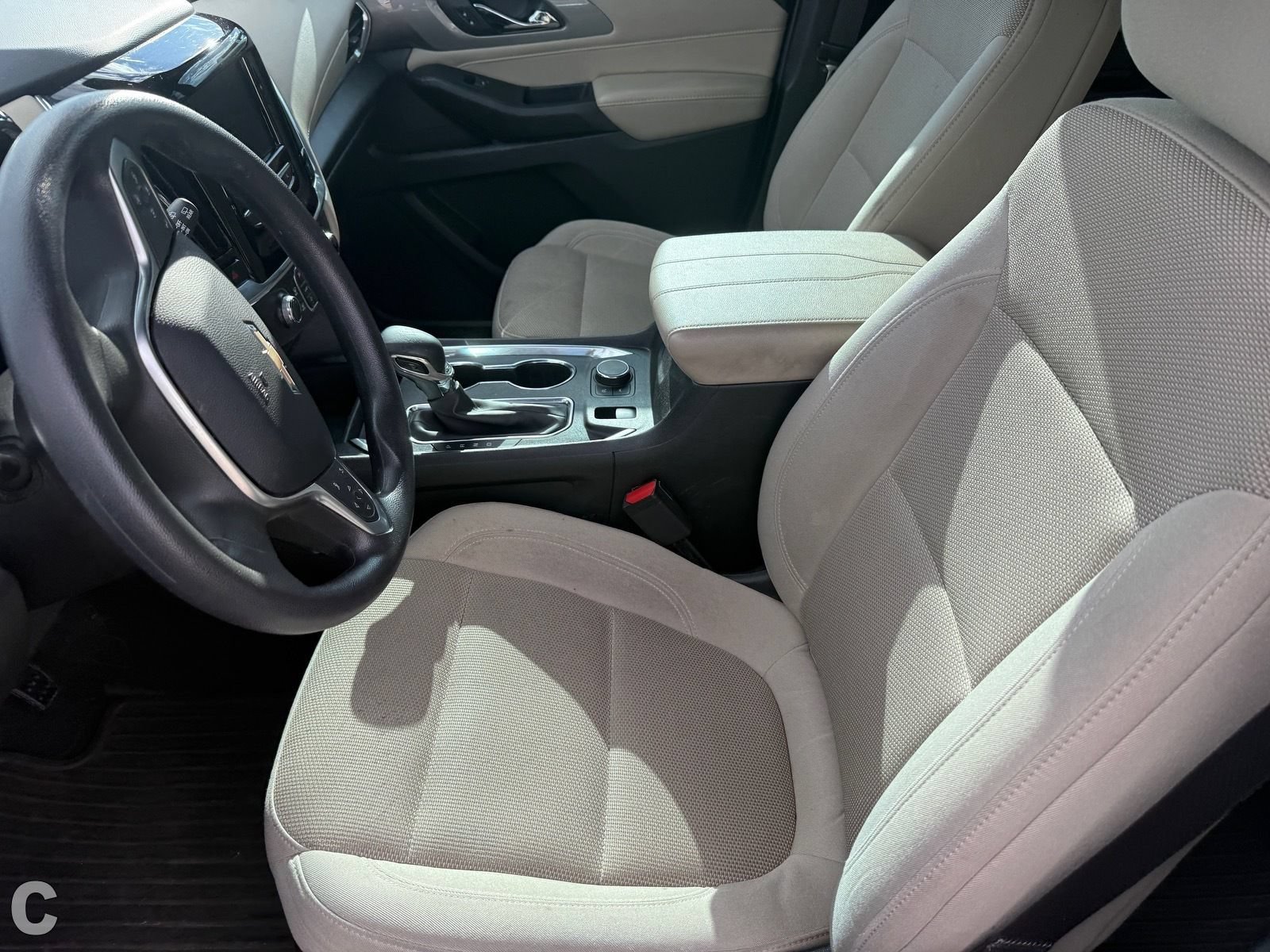 2023 Chevrolet Traverse LS - Photo 19