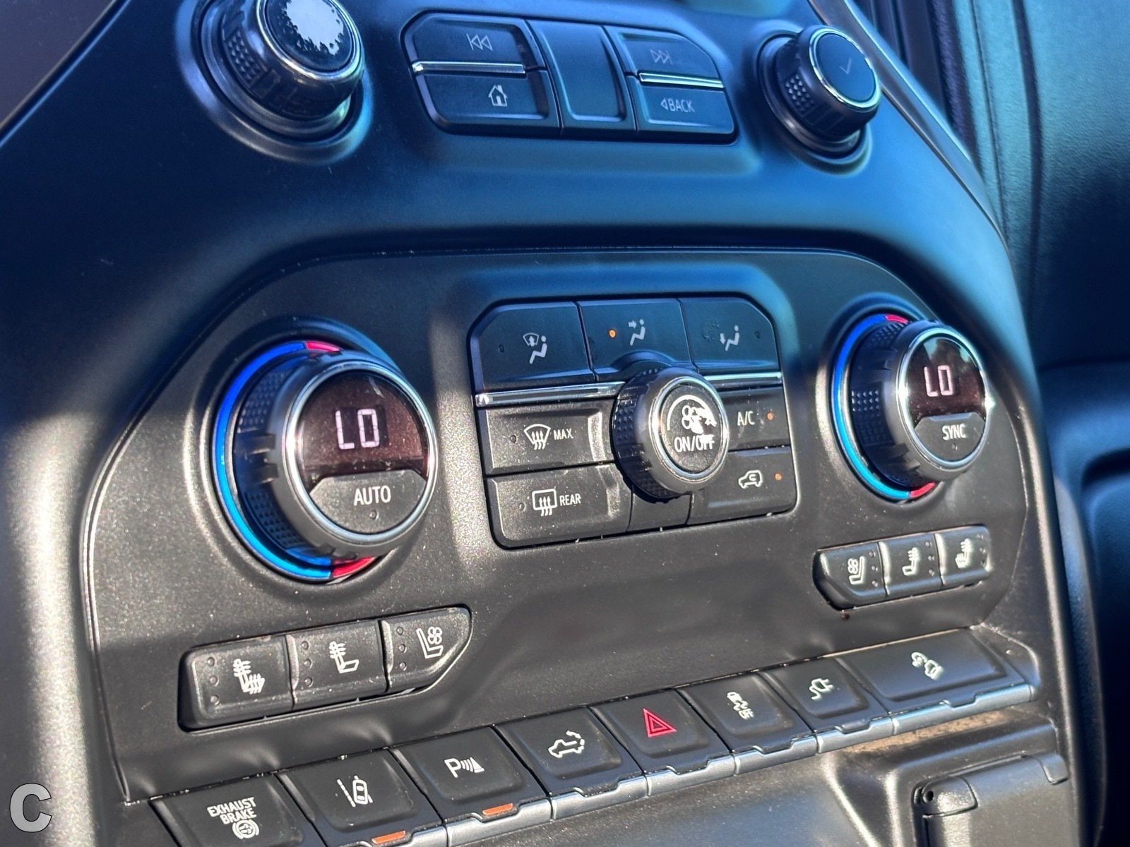 2020 Chevrolet Silverado 2500HD High Country - Photo 28