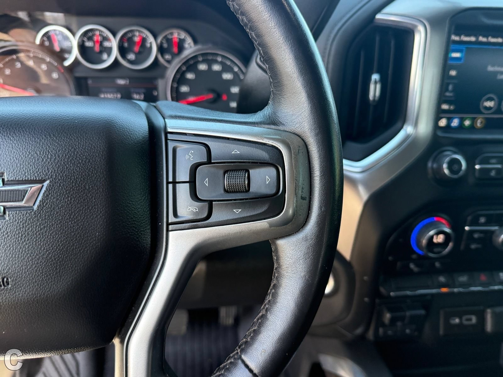 2021 Chevrolet Silverado 1500 RST - Photo 28