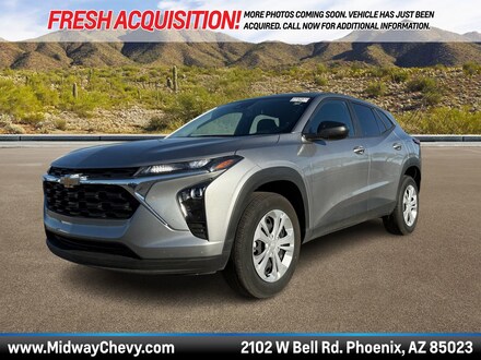 2025 Chevrolet Trax LS SUV