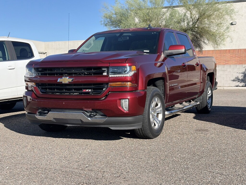 Used 2017 Chevrolet Silverado 1500 LT Truck Crew Cab