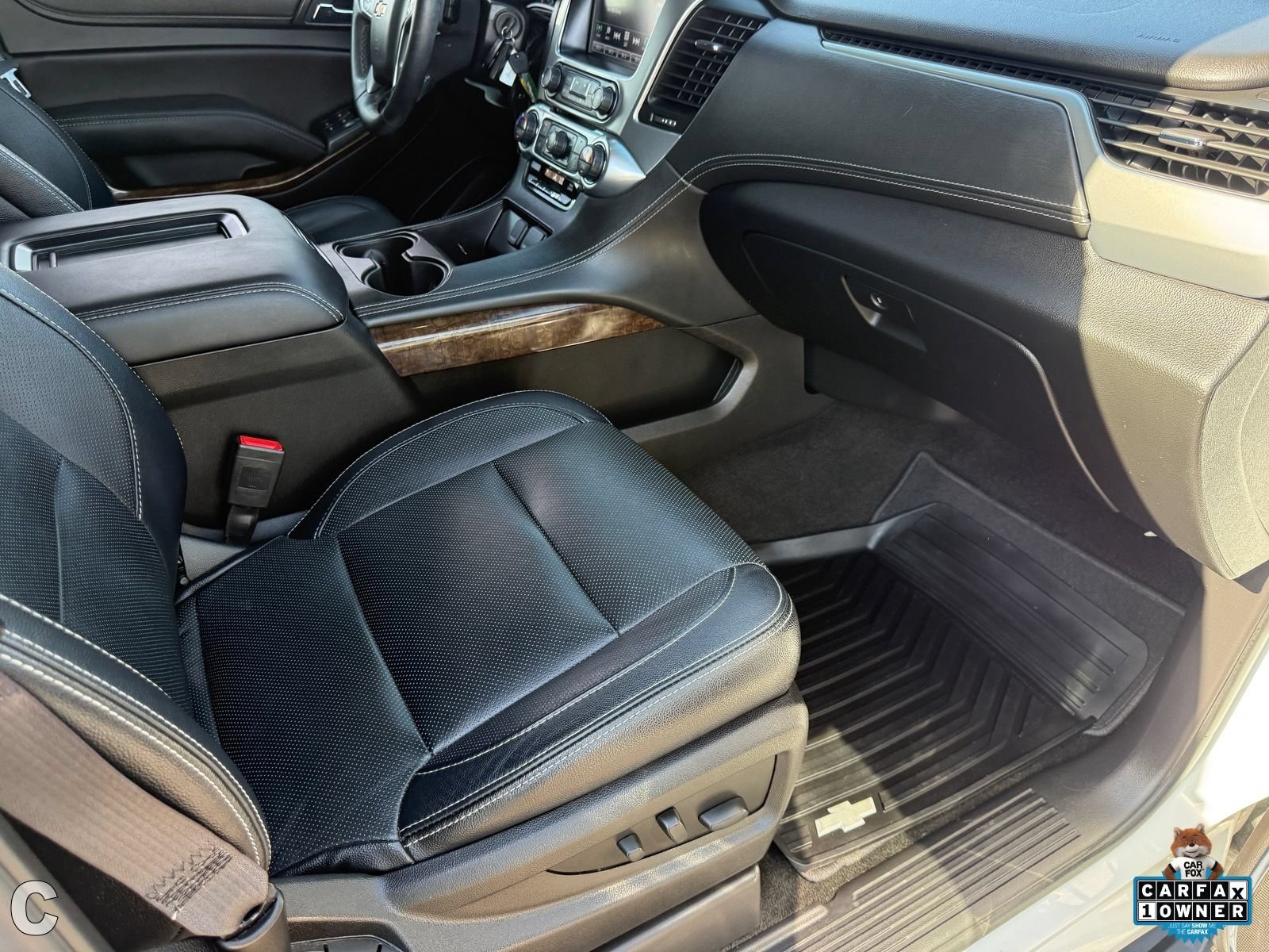 2017 Chevrolet Tahoe LS - Photo 28