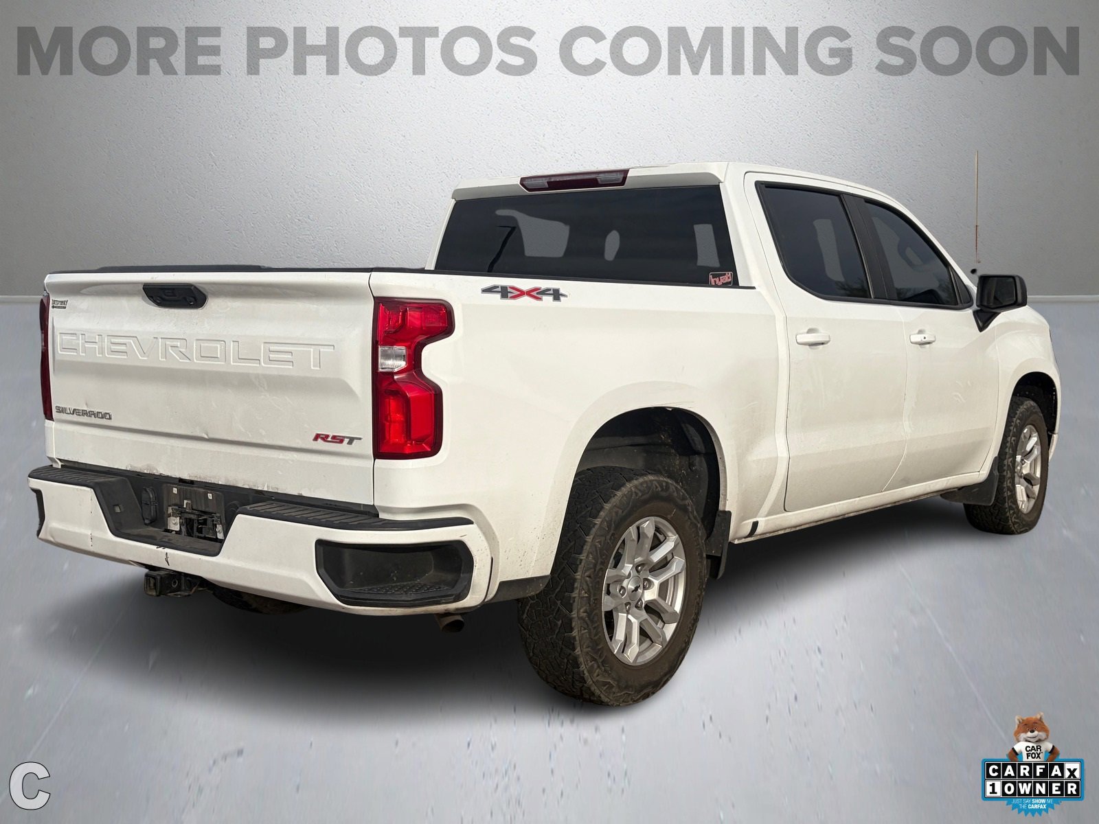 2022 Chevrolet Silverado 1500 RST photo 3