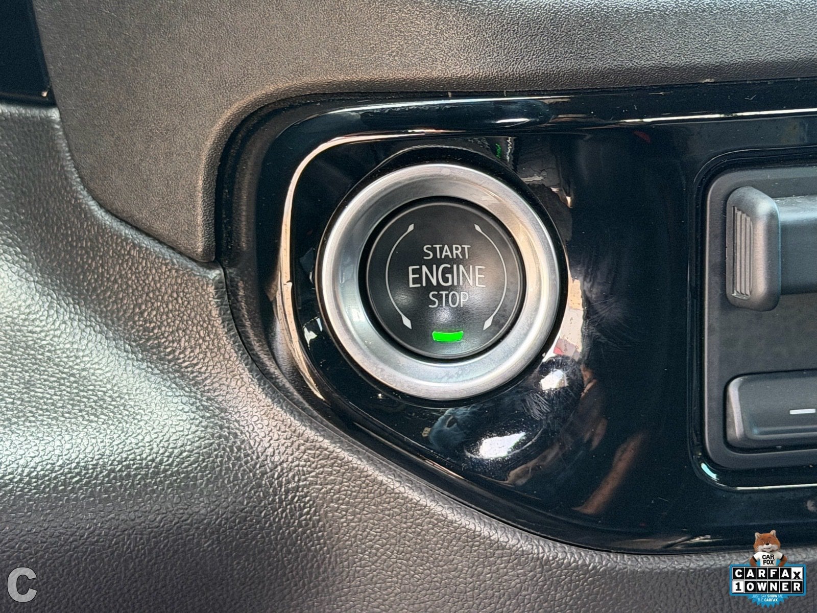 2025 Chevrolet Silverado 1500 ZR2 - Photo 32