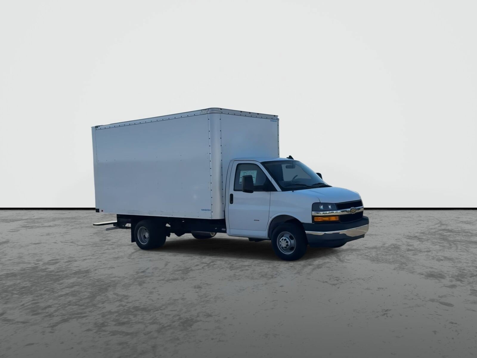 2024 Chevrolet Express 3500 Cutaway Van photo 2