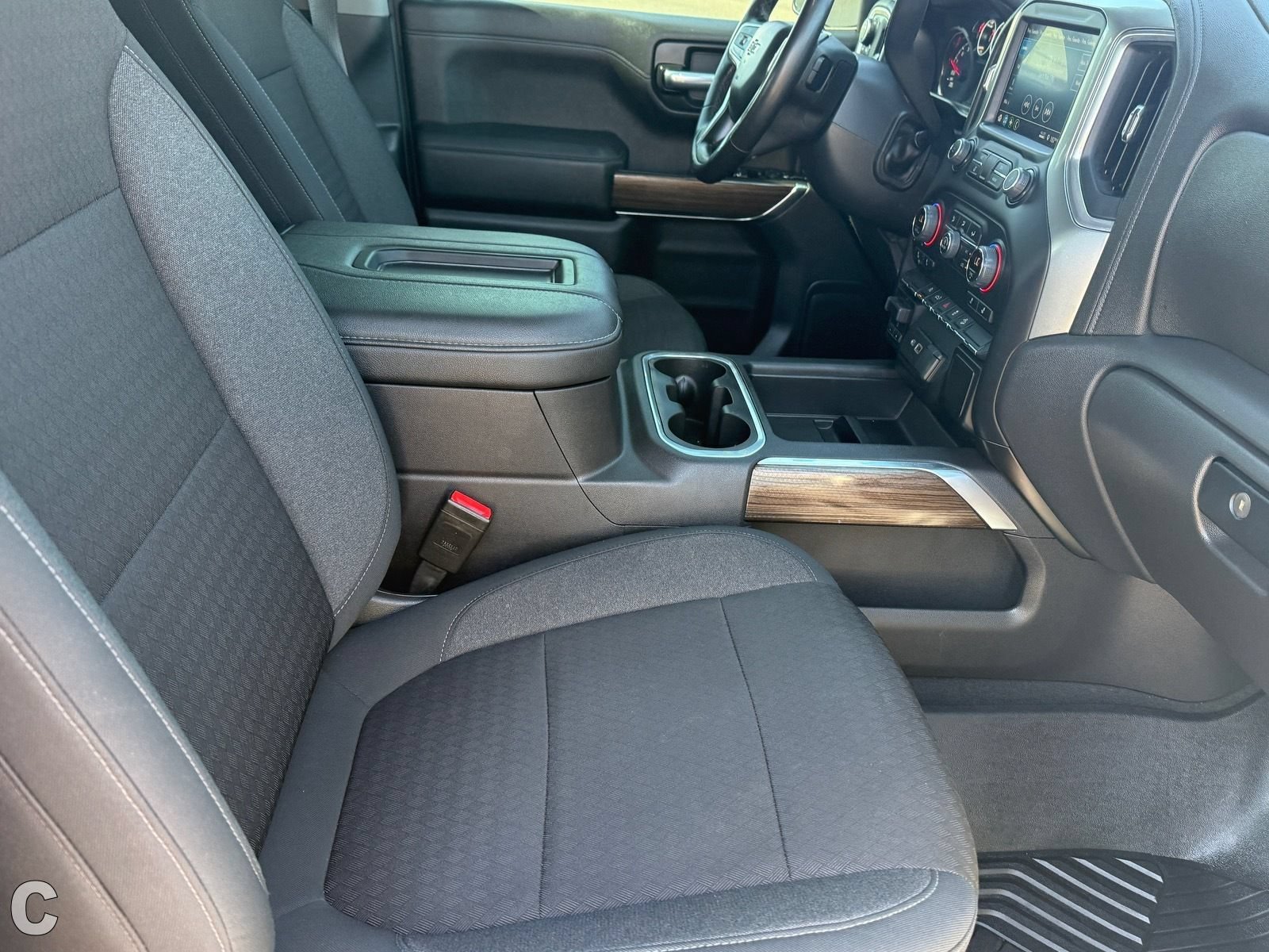 2021 Chevrolet Silverado 1500 RST - Photo 11