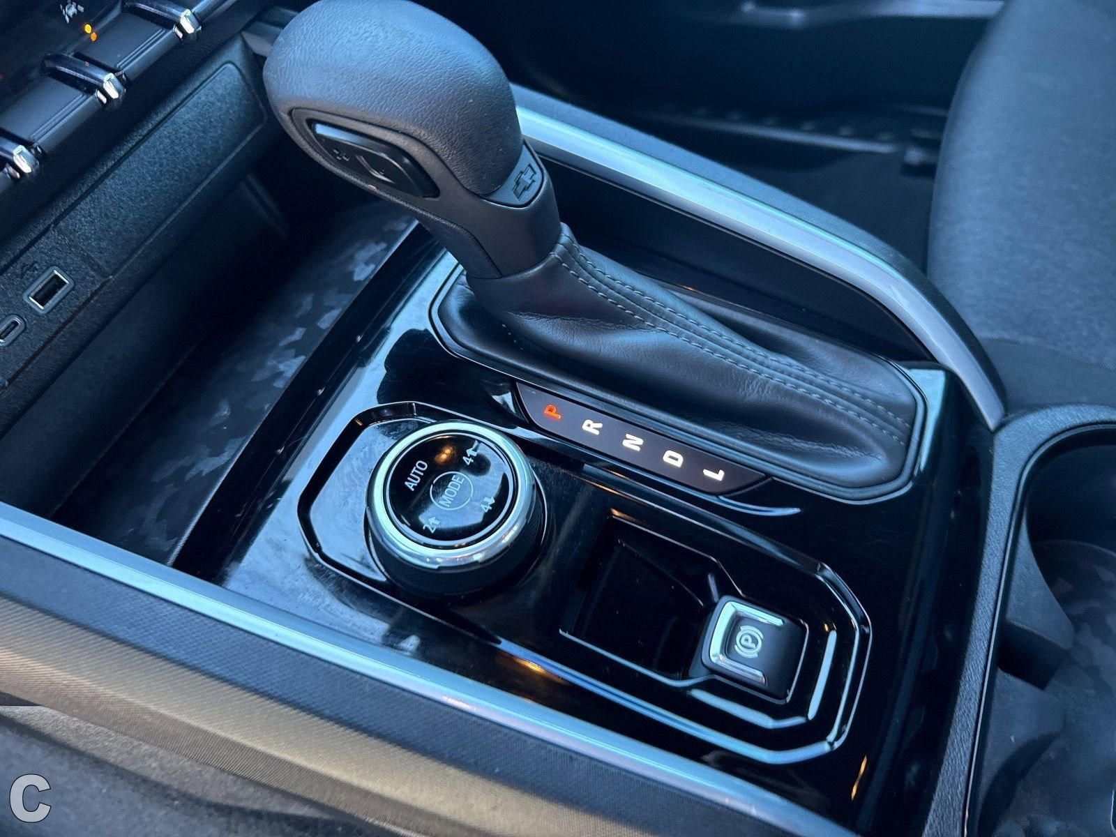 2024 Chevrolet Colorado Trail Boss - Photo 22