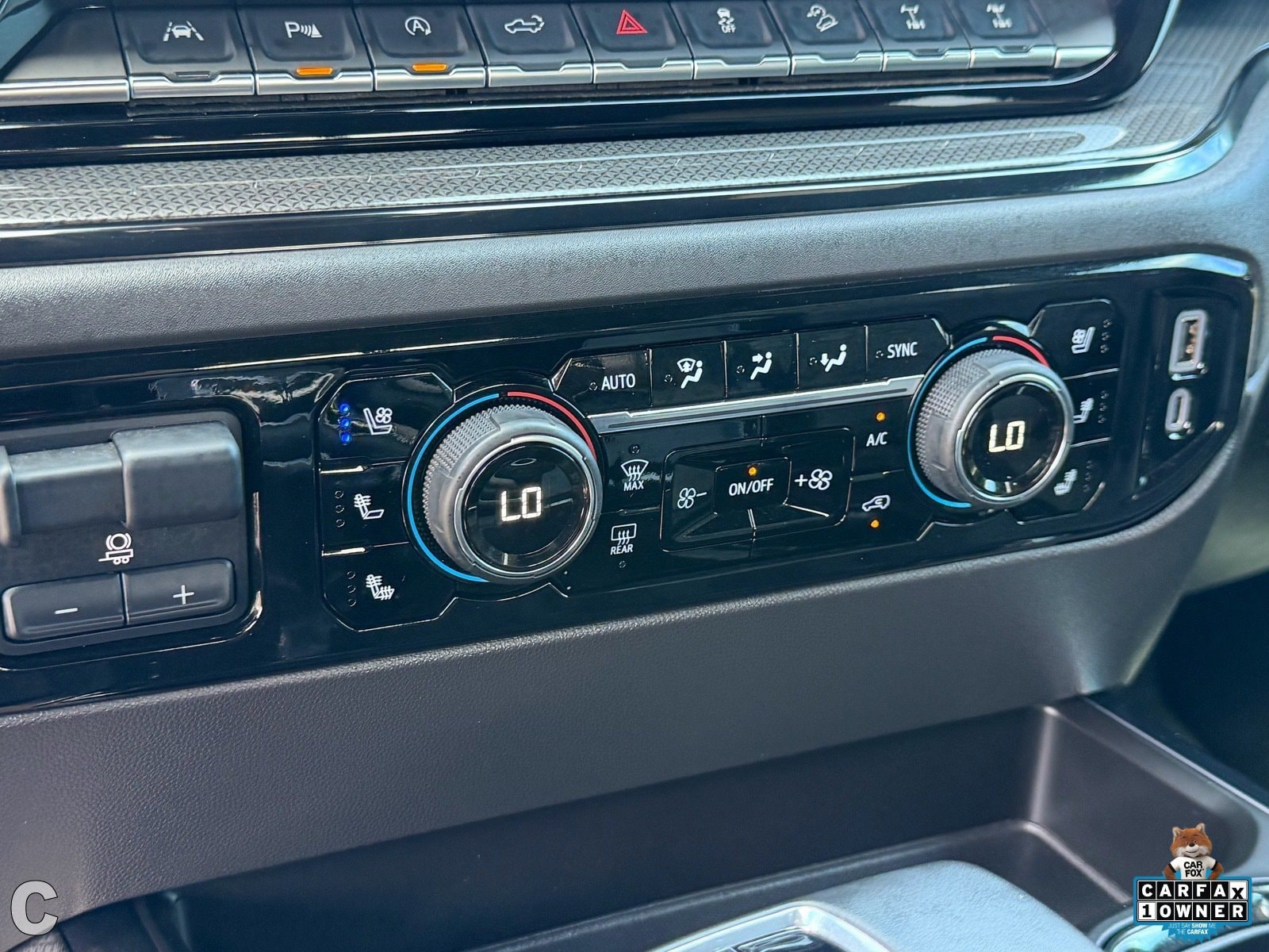 2025 Chevrolet Silverado 1500 ZR2 - Photo 30