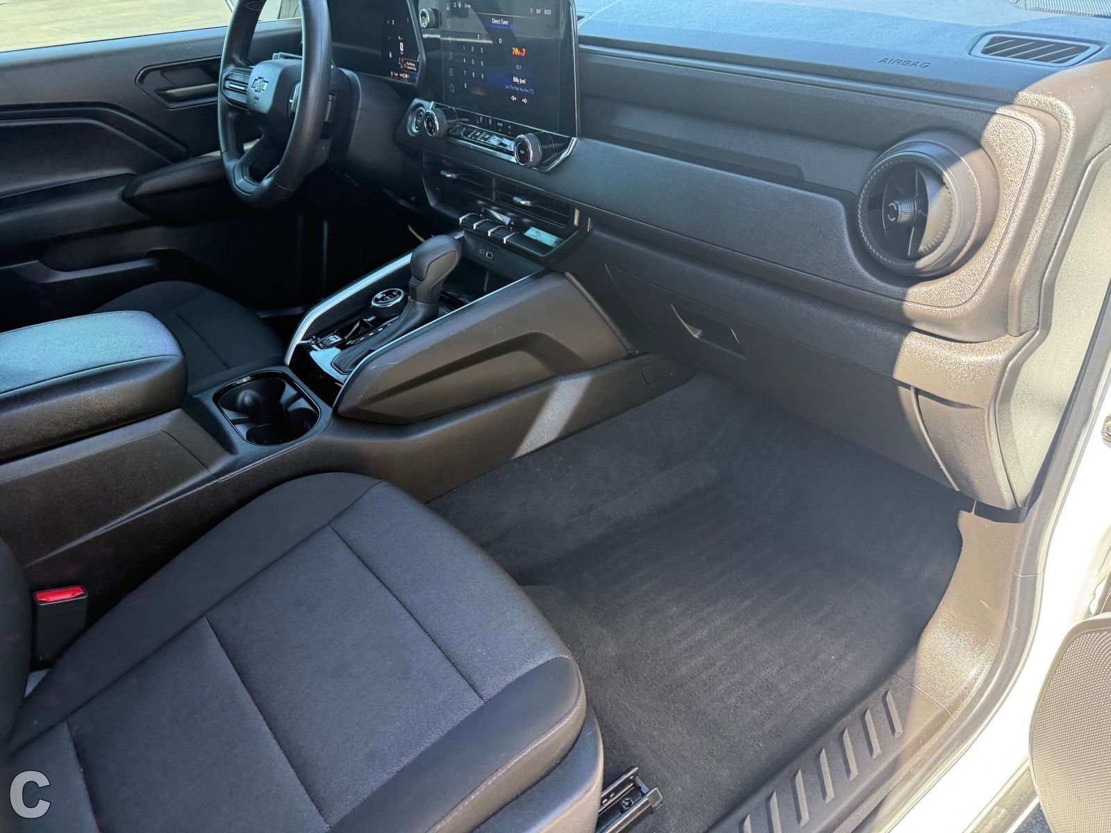 2024 Chevrolet Colorado Trail Boss - Photo 9