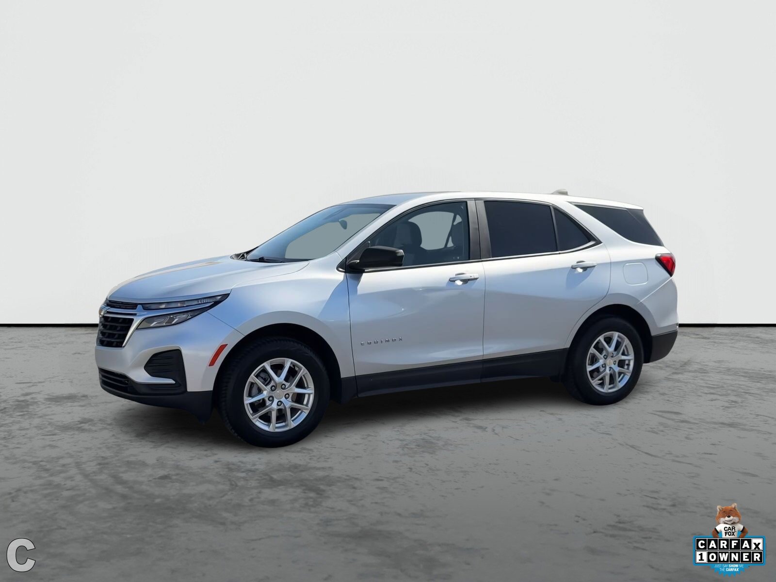 Image 4 of 2022 Chevrolet Equinox LS SUV