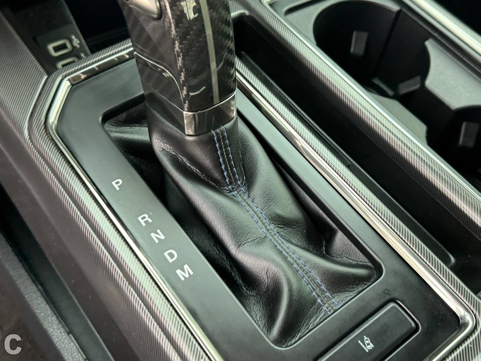 2020 Ford F-150 Raptor - Photo 23