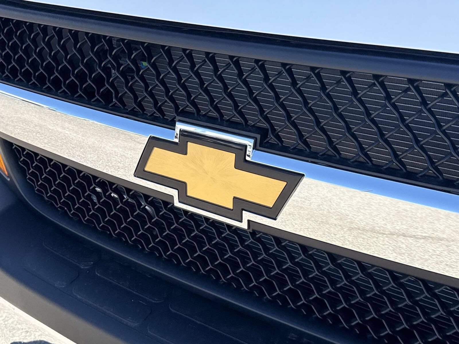 2025 Chevrolet Express Cargo Work Van - Photo 27