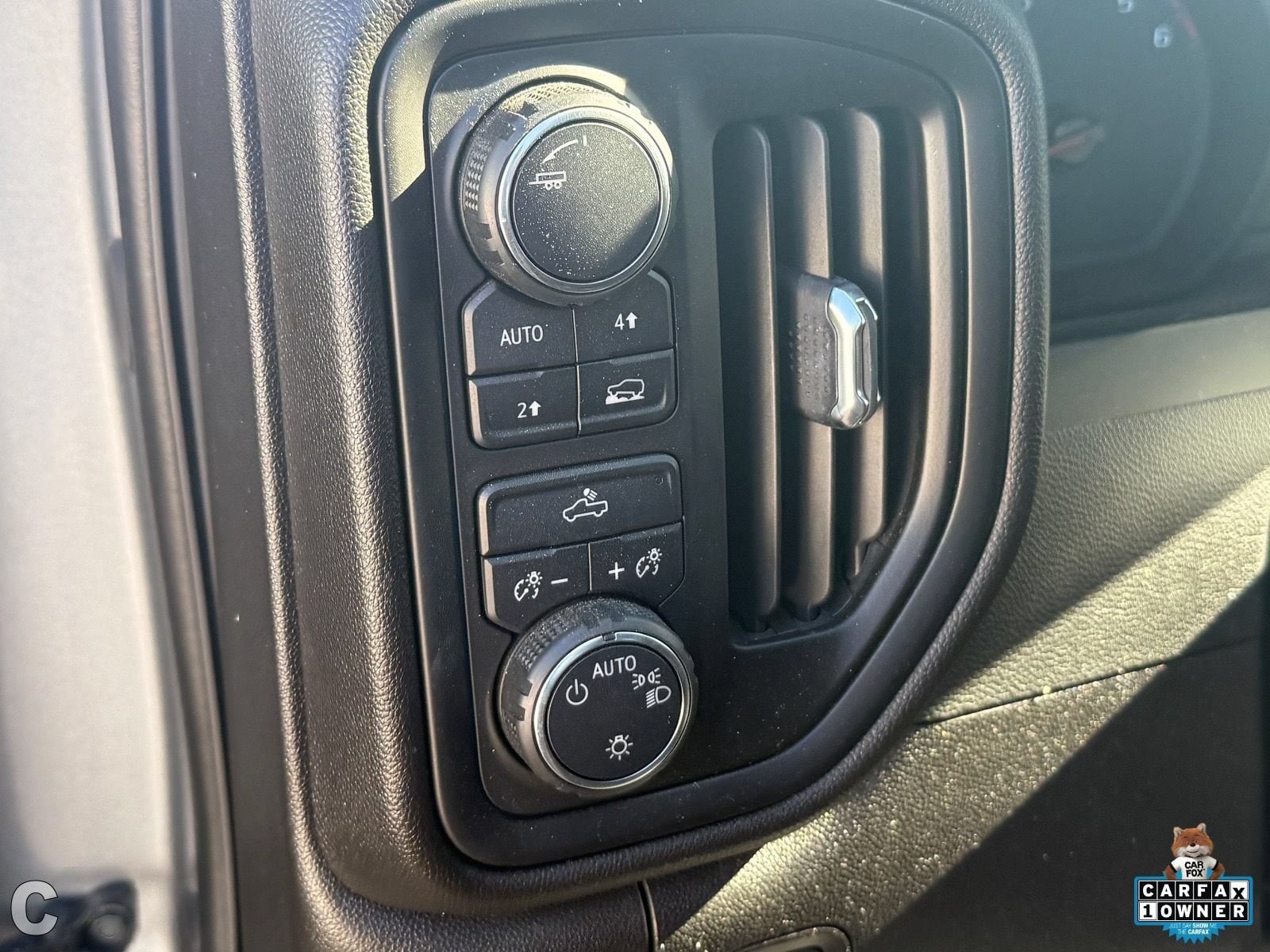 2024 Chevrolet Silverado 1500 Custom - Photo 22